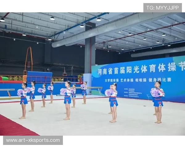体操俱乐部组织学员参与城市文化节提升项目曝光，体操训练基地